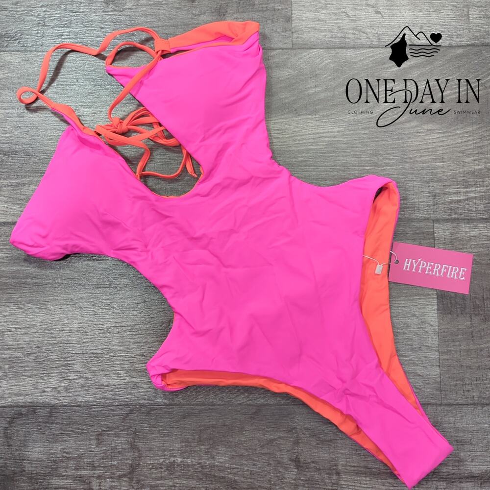 Hyperfire Cutout One Piece Swimsuit Size M